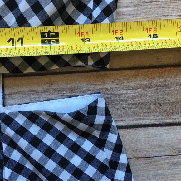 Express • Gingham Cut Out Dress - Picture 7 of 8